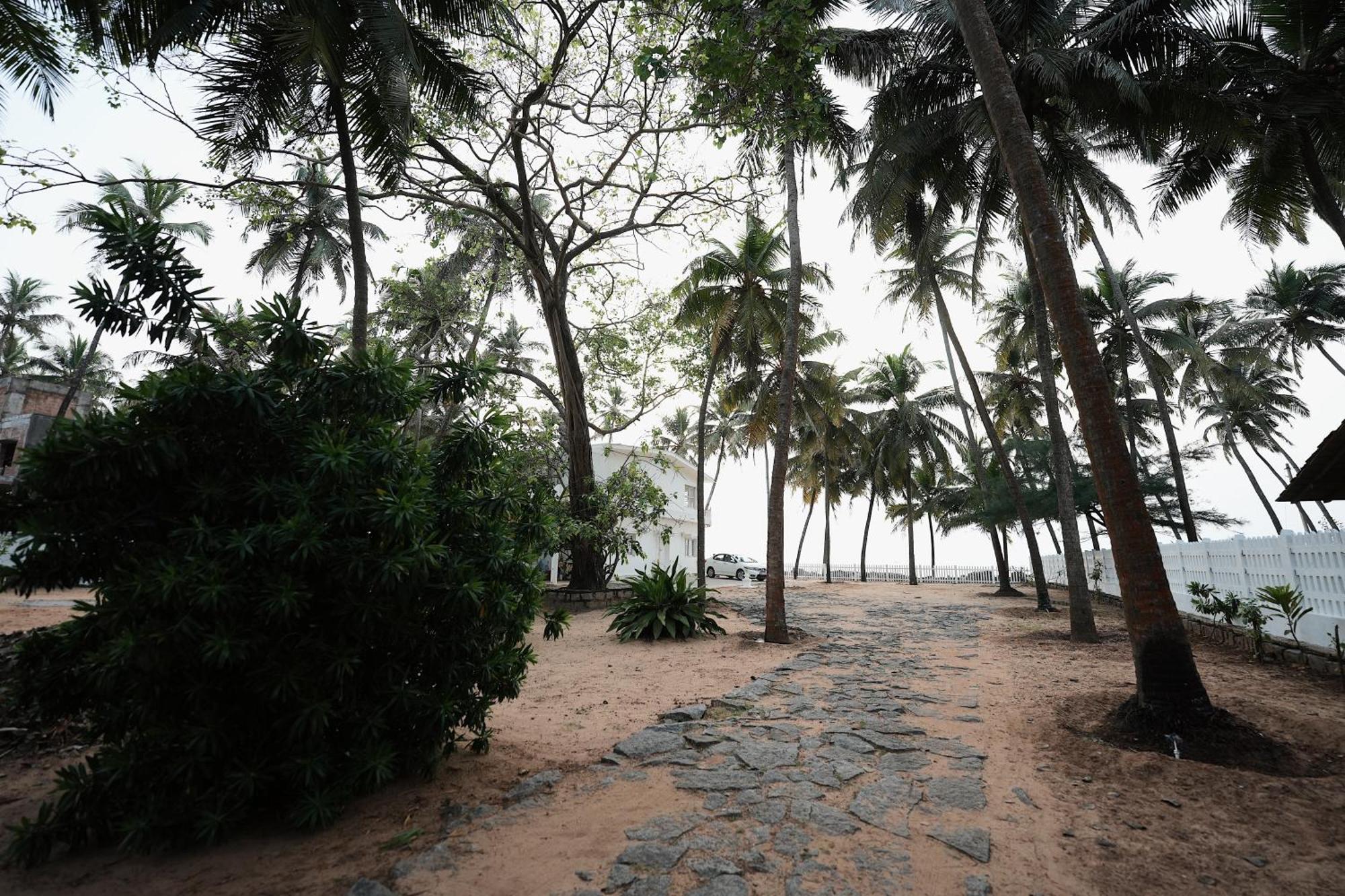 Beach At The White House ウドゥピ エクステリア 写真